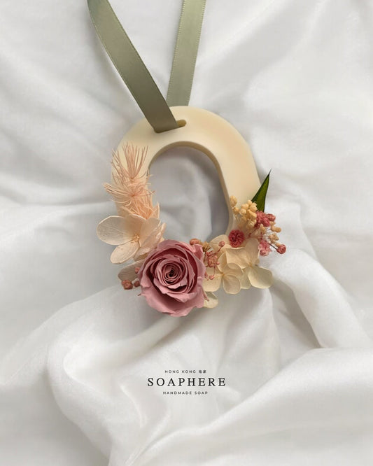 Decorative floral wax tablet